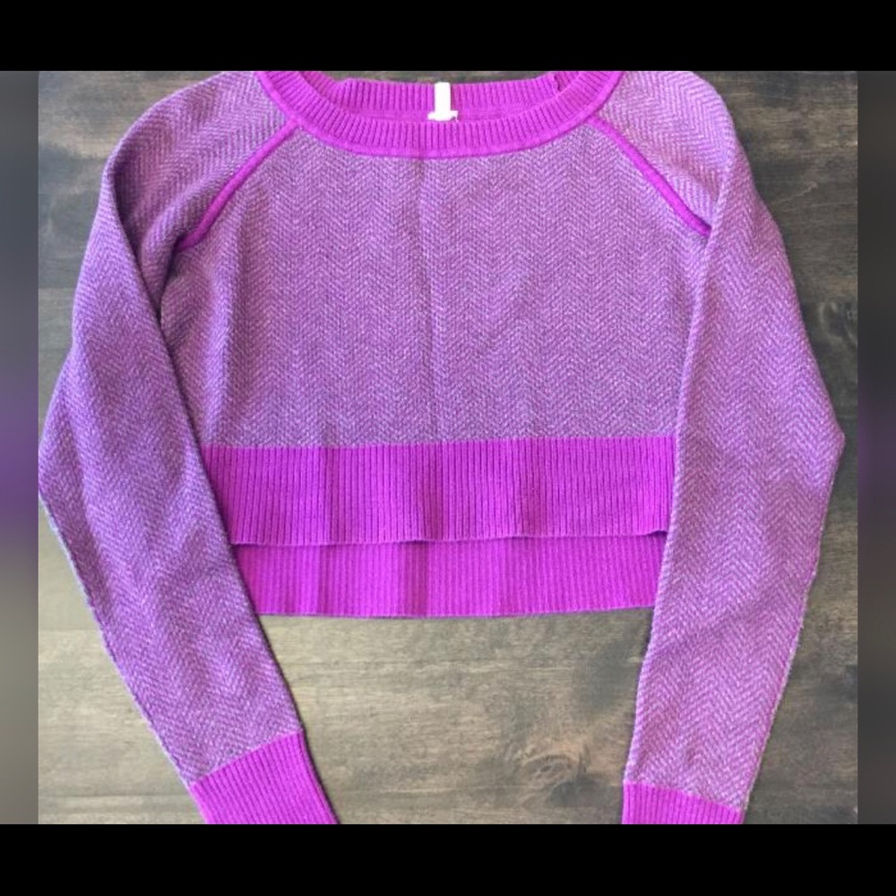Ivivva reversible crop sweater sz 8 purple